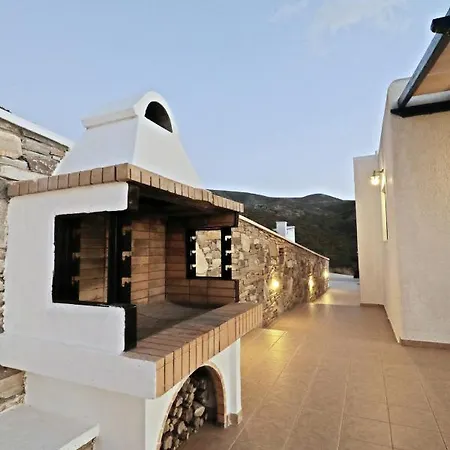 Villa Unique Off Grid Sea Front